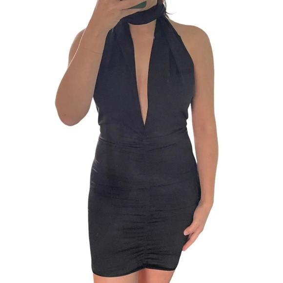 VTG Y2K stretchy black halter top  / dress with ruching - Picture 1 of 5